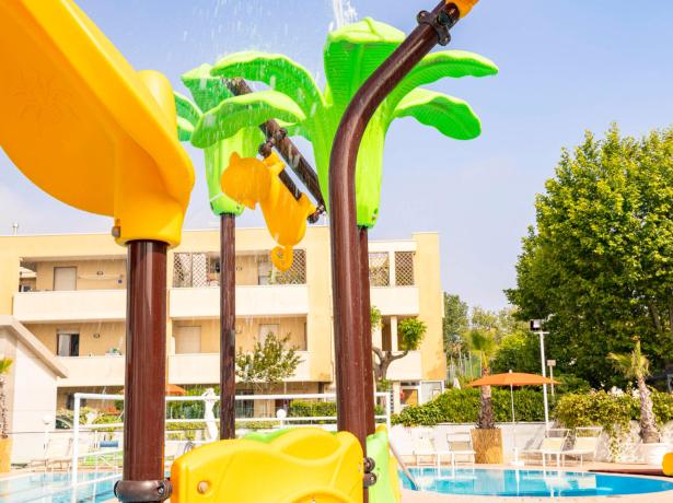 colorperlavillage en june-offer-igea-marina-holiday-village-for-families 014